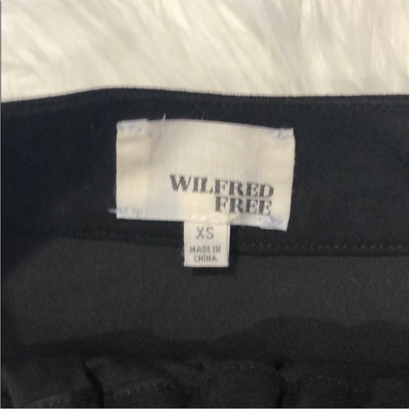 Wilfred Aritzia Suede Skirt - Picture 5 of 8